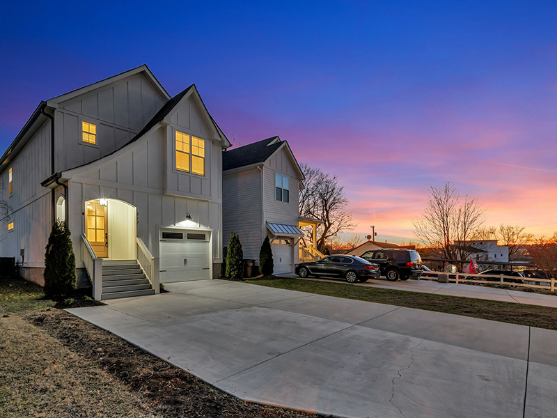 Come see the city views and fine craftsmanship on Southern Turf! This gorgeous 3 bedroom 3 1/2 bath is walking distance to Geodis Stadium, 5 minutes to Downtown Nashville, universities, and all the action in Wedgewood Houston. Natural wood floors, Modern fixtures, new appliances, and a lay out that feels like it has two primary suites upstairs. The fenced backyard and deck provide lots of room for entertaining and any furry friends you might have.