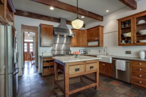 Listing Highlight: 2384 N Berrys Chapel Rd.